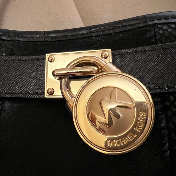 Authentic Michael Kors Hamilton Crocodile and Fur Bag - Picture 3 of 16